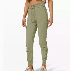 Beyond the Studio Joggers Size 8